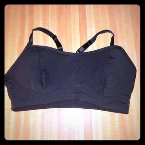 Motherhood Maternity nursing sports bra. Lg. Black